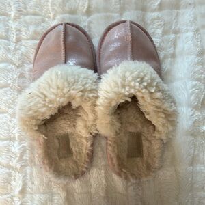 kids ugg slippers